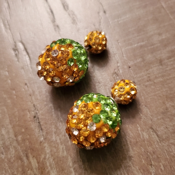 JEWELRY | 🍍🍍earjackets - Picture 2 of 3
